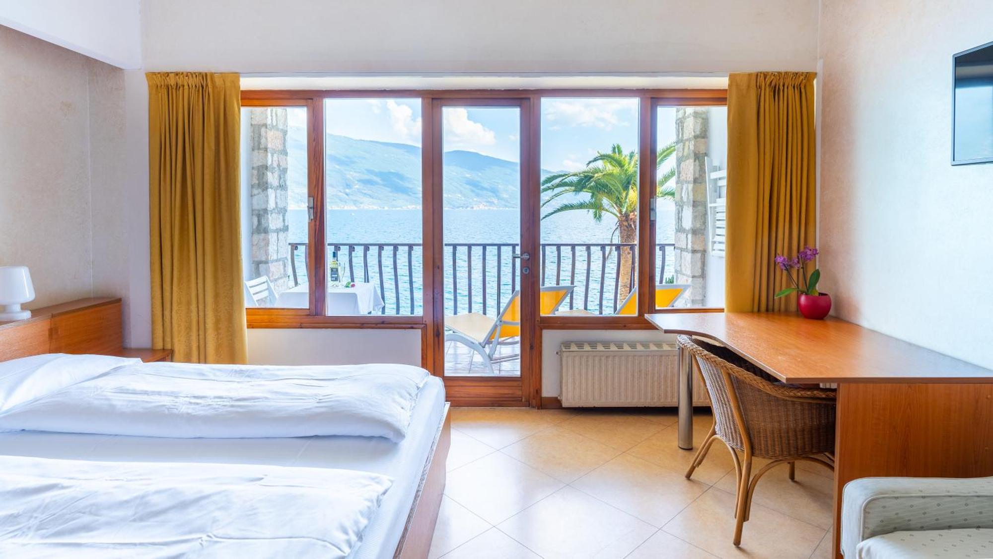 Hotel Forbisicle تينيالي المظهر الخارجي الصورة